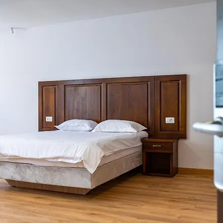 Voyager Pensjonat 3*